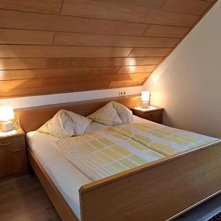 Sonnenterrasse Kloecklschuster מלון Klochberg