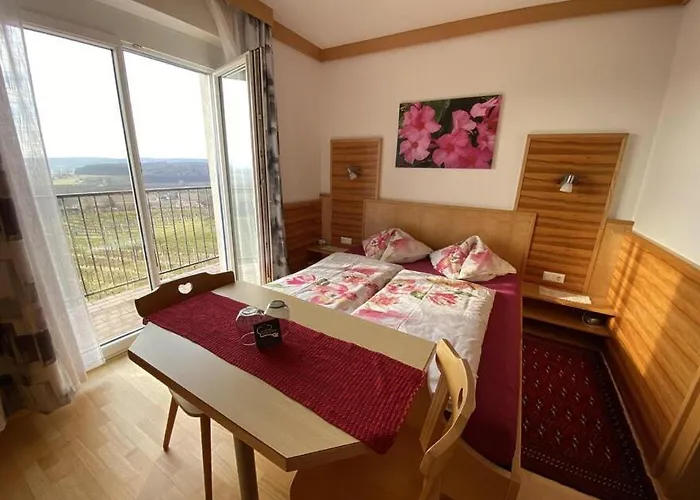 Sonnenterrasse Kloecklschuster *