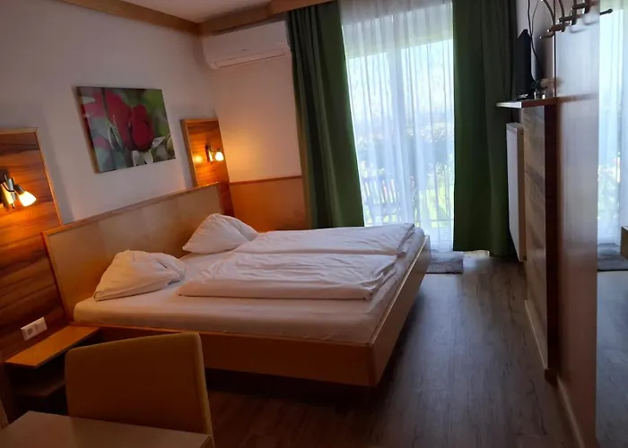 Sonnenterrasse Kloecklschuster *